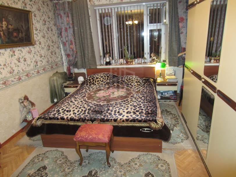 трехкомнатная квартира в Санкт-Петербурге по адресу: Маршала Жукова проспект, 35, к 3