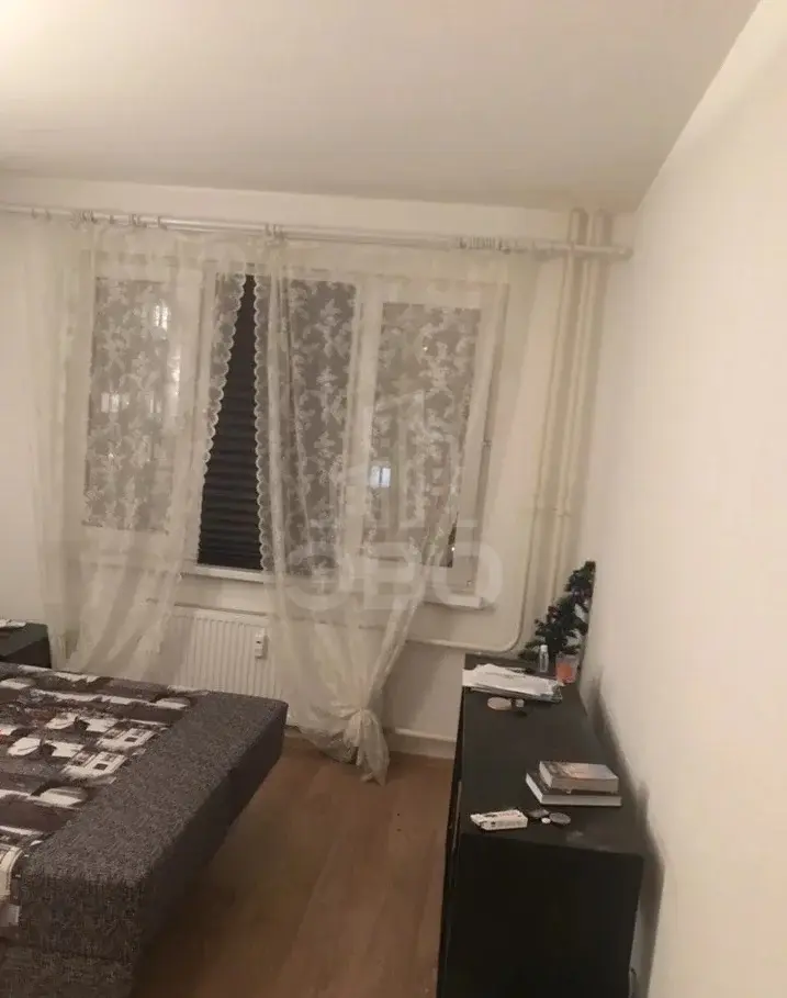 однокомнатная квартира в Санкт-Петербурге по адресу: Парашютная ул., 61, к 4
