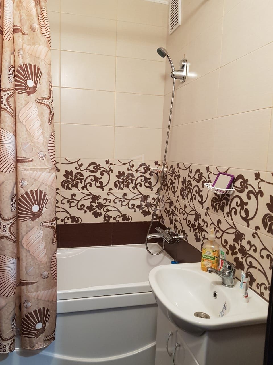 однокомнатная квартира в Санкт-Петербурге по адресу: Энергетиков пр-кт., 9, к 6