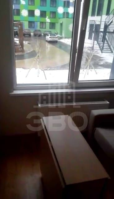 однокомнатная квартира в Санкт-Петербурге по адресу: Крыленко ул., 1, к 1