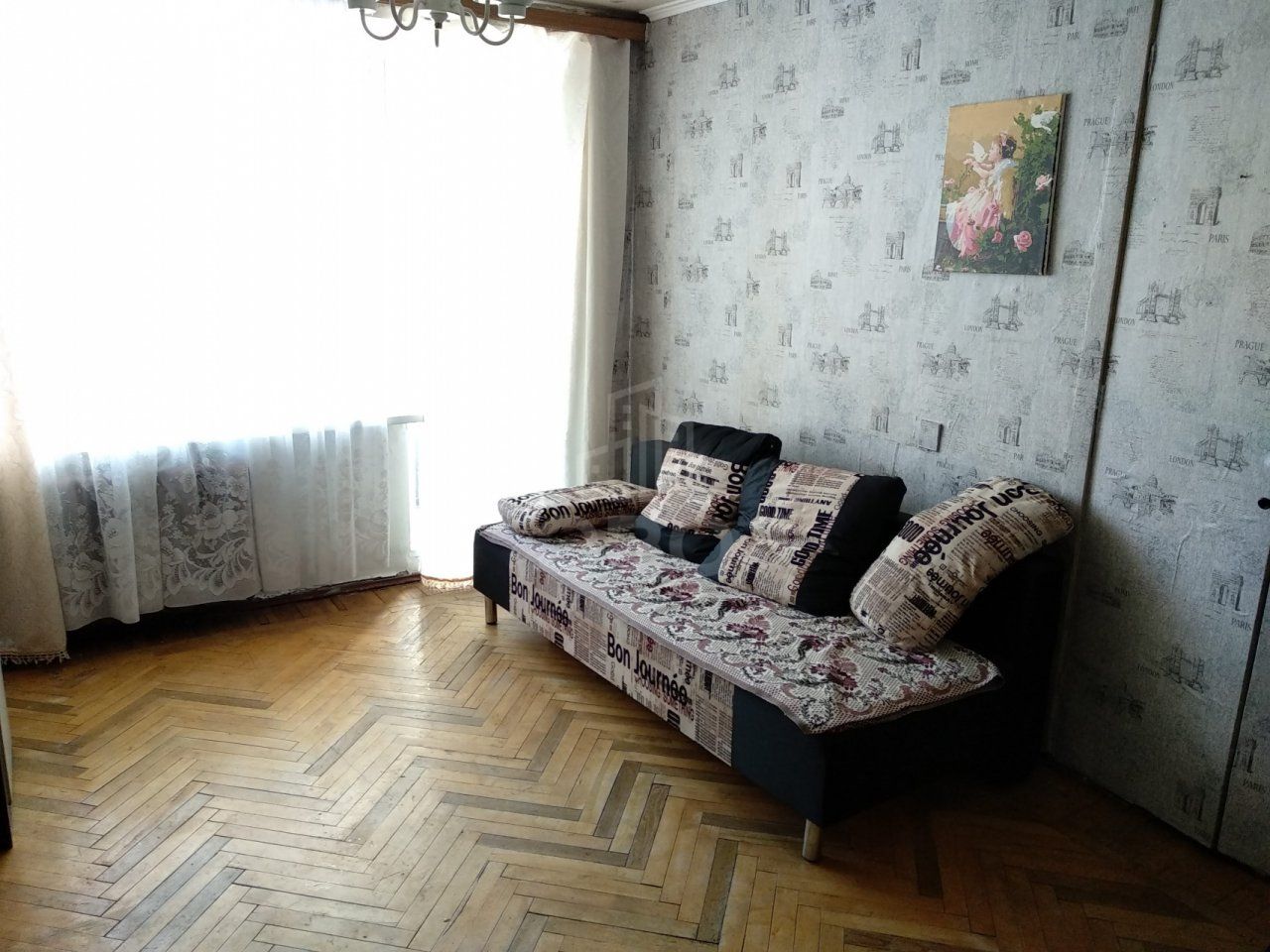 однокомнатная квартира в Санкт-Петербурге по адресу: Новоизмайловский пр-кт., 46, к 1