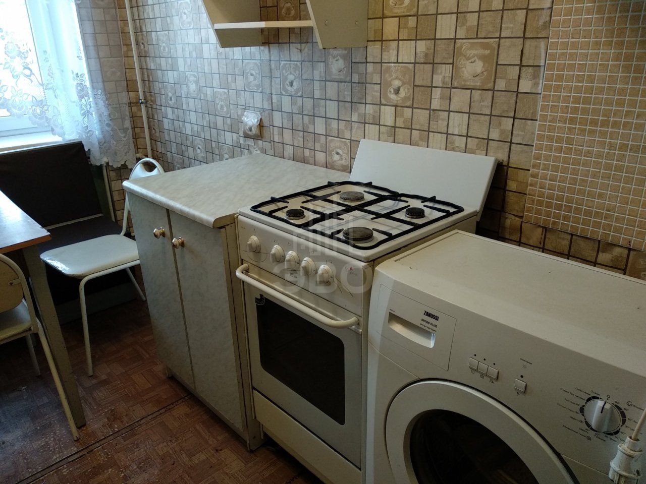 однокомнатная квартира в Санкт-Петербурге по адресу: Новоизмайловский пр-кт., 46, к 1