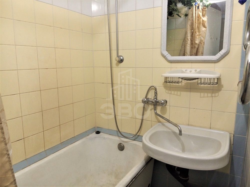 двухкомнатная квартира в Санкт-Петербурге по адресу: Октябрьская наб., 64, к 1