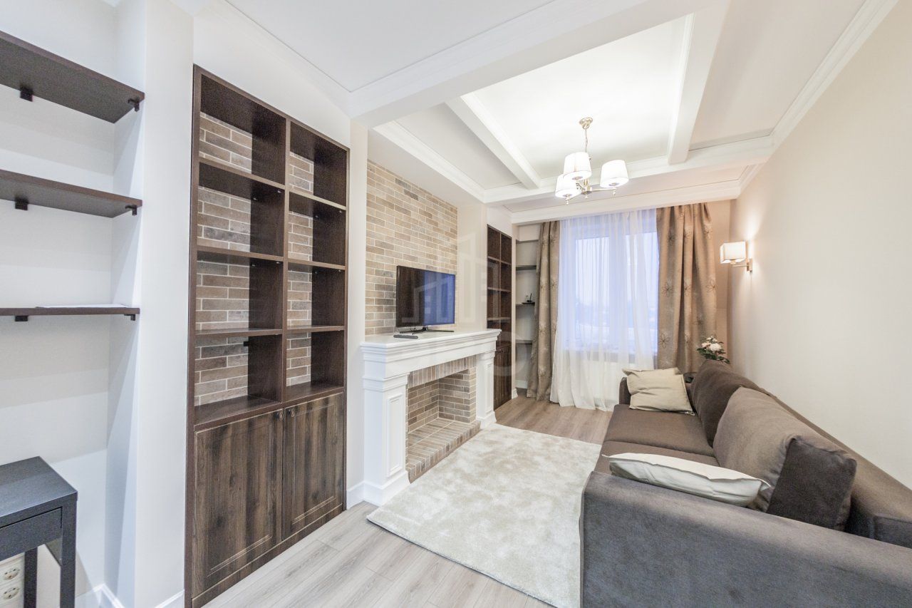 двухкомнатная квартира в Санкт-Петербурге по адресу: Малая Десятинная ул., 36