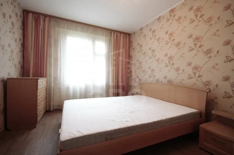 двухкомнатная квартира в Санкт-Петербурге по адресу: Бадаева ул., 8, к 2