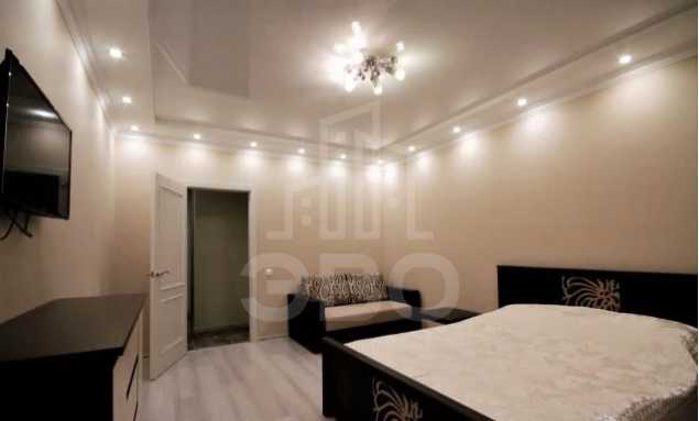 однокомнатная квартира в Санкт-Петербурге по адресу: Кременчугская ул., 17, к 3