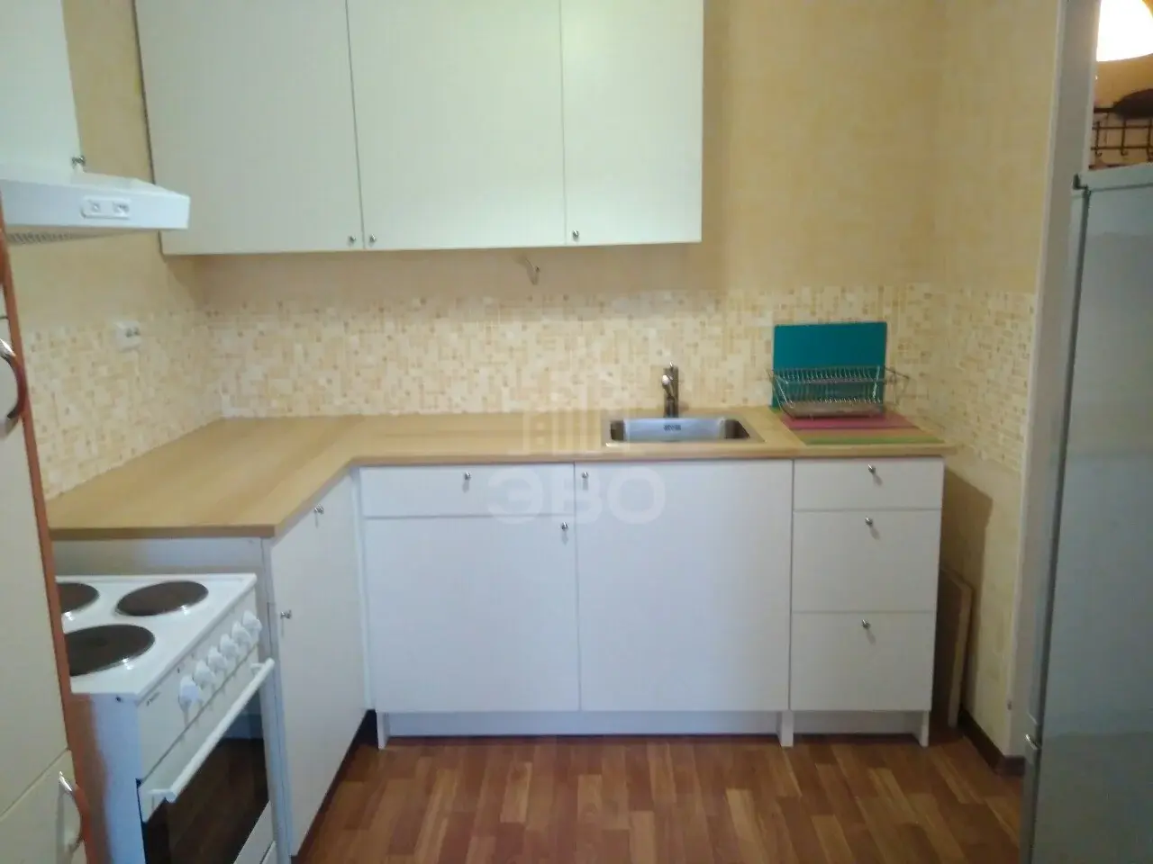 двухкомнатная квартира в Санкт-Петербурге по адресу: Кузнецова проспект, 11, к 3