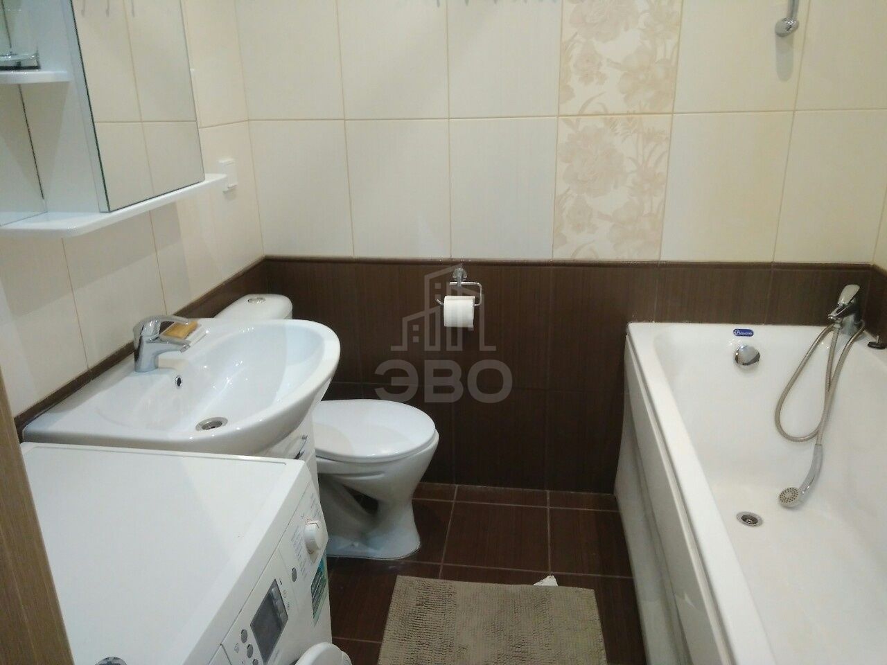 двухкомнатная квартира в Санкт-Петербурге по адресу: Кузнецова проспект, 11, к 3