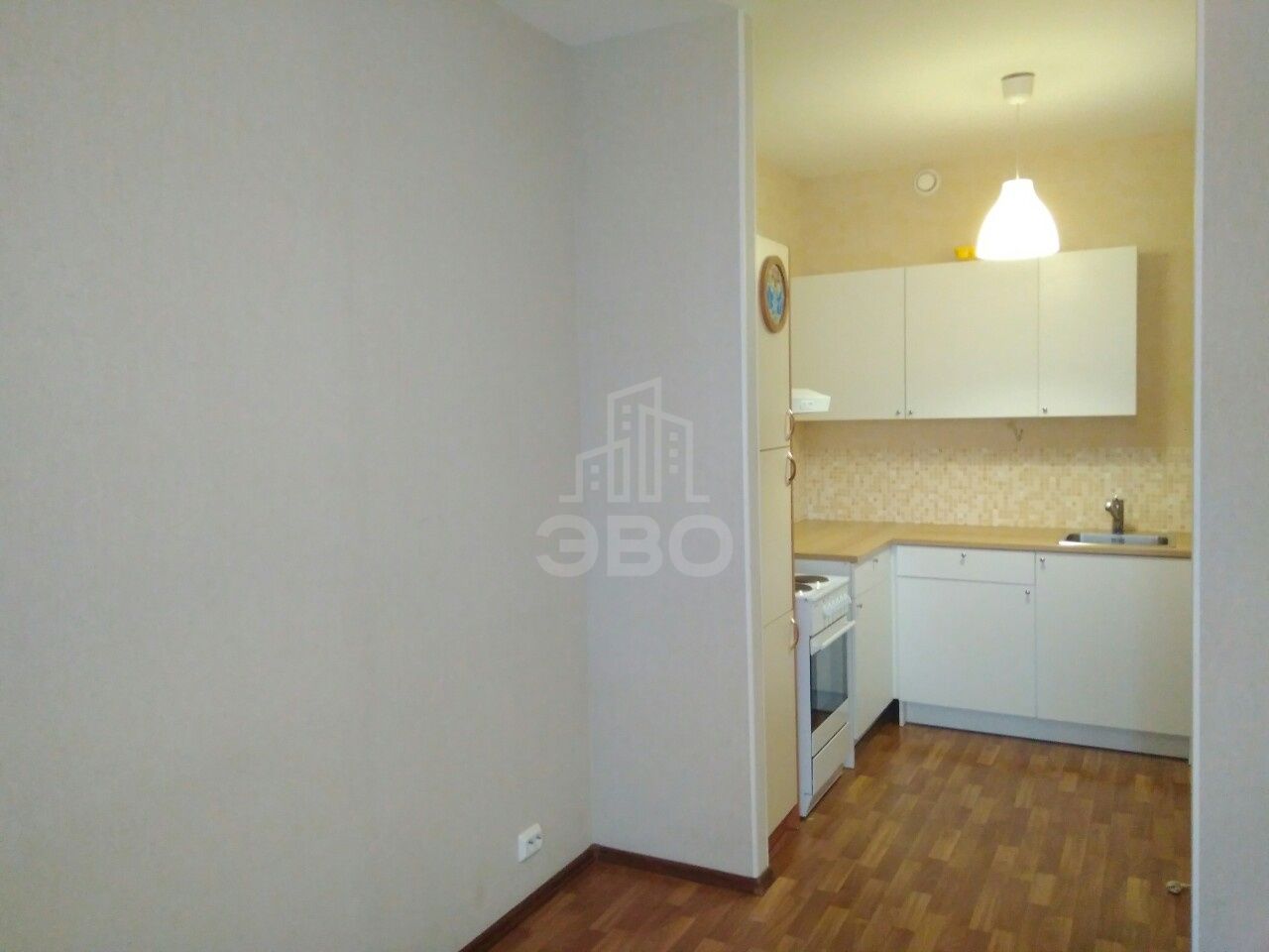 двухкомнатная квартира в Санкт-Петербурге по адресу: Кузнецова проспект, 11, к 3