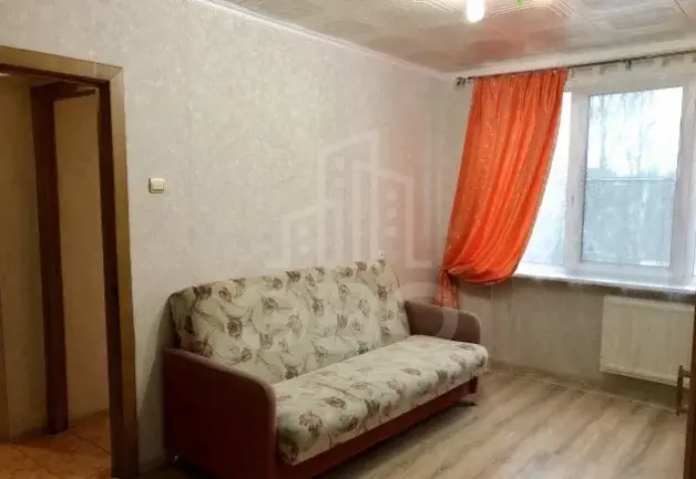 однокомнатная квартира в Санкт-Петербурге по адресу: Крыленко ул., 19, к 1