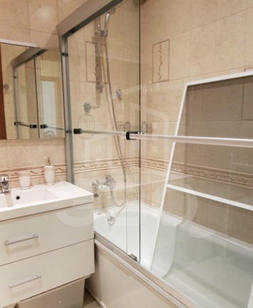 однокомнатная квартира в Санкт-Петербурге по адресу: Большевиков пр-кт., 43, к 1