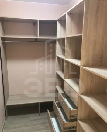 однокомнатная квартира в Санкт-Петербурге по адресу: Варшавская ул., 6, к 1