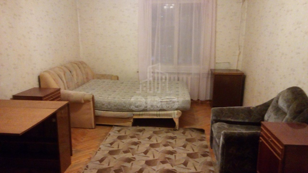 комната в Санкт-Петербурге по адресу: Гданьская ул., 3