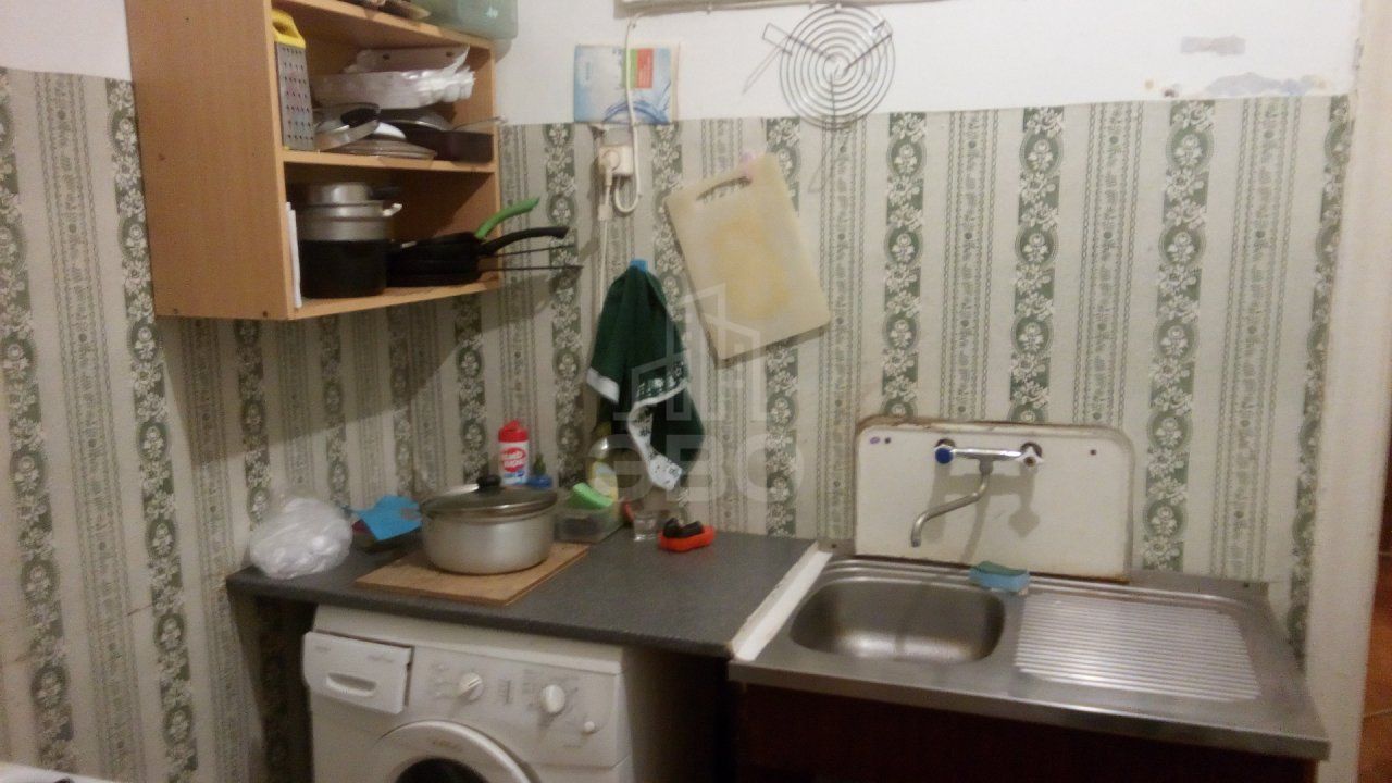 комната в Санкт-Петербурге по адресу: Гданьская ул., 3