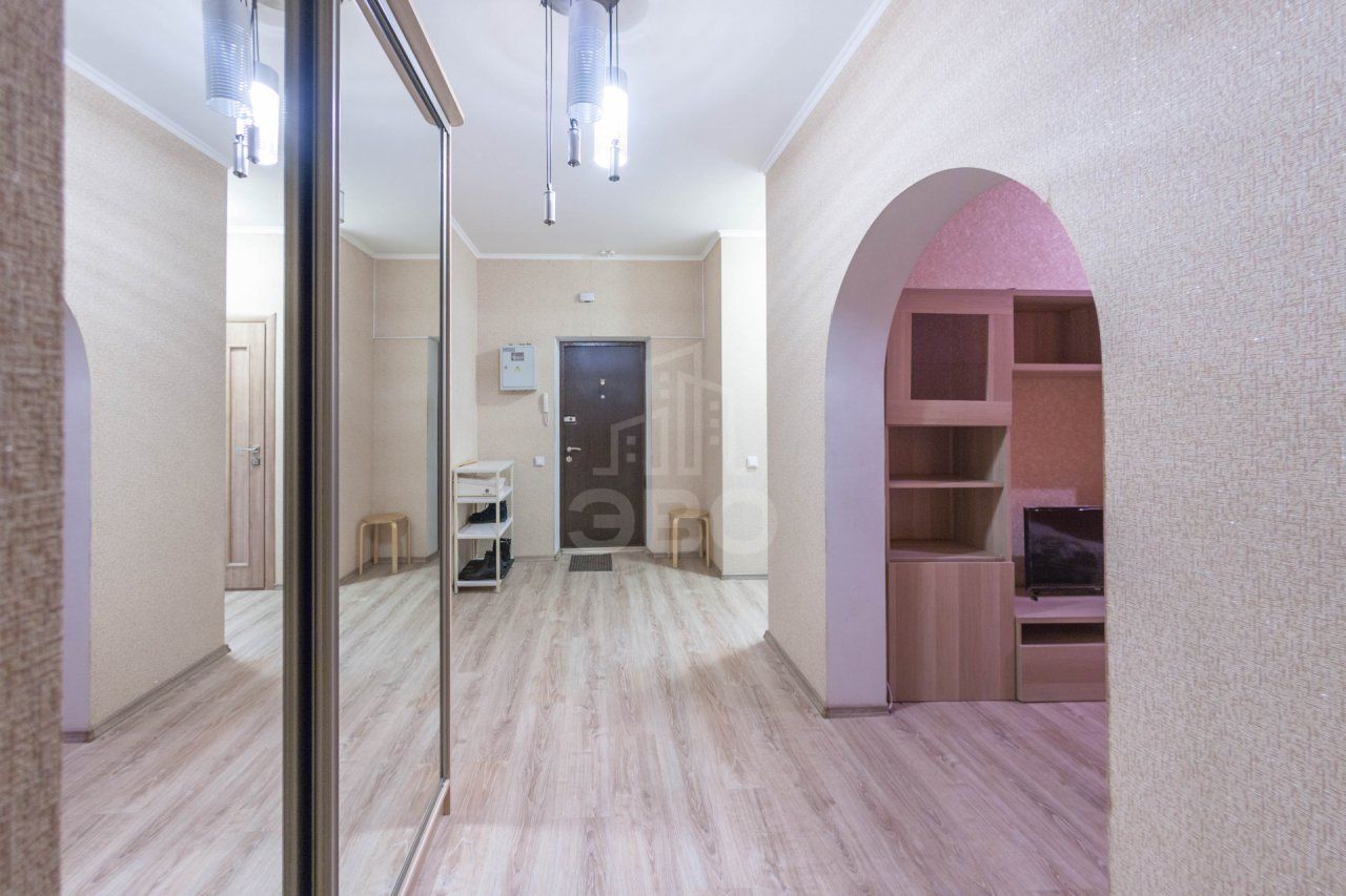 двухкомнатная квартира в Санкт-Петербурге по адресу: Луначарского пр-кт., 11, к 1