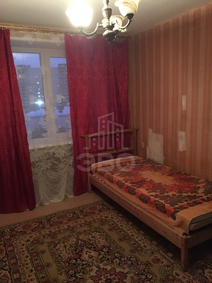 двухкомнатная квартира в Санкт-Петербурге по адресу: Маршала Казакова ул., 40, к 1