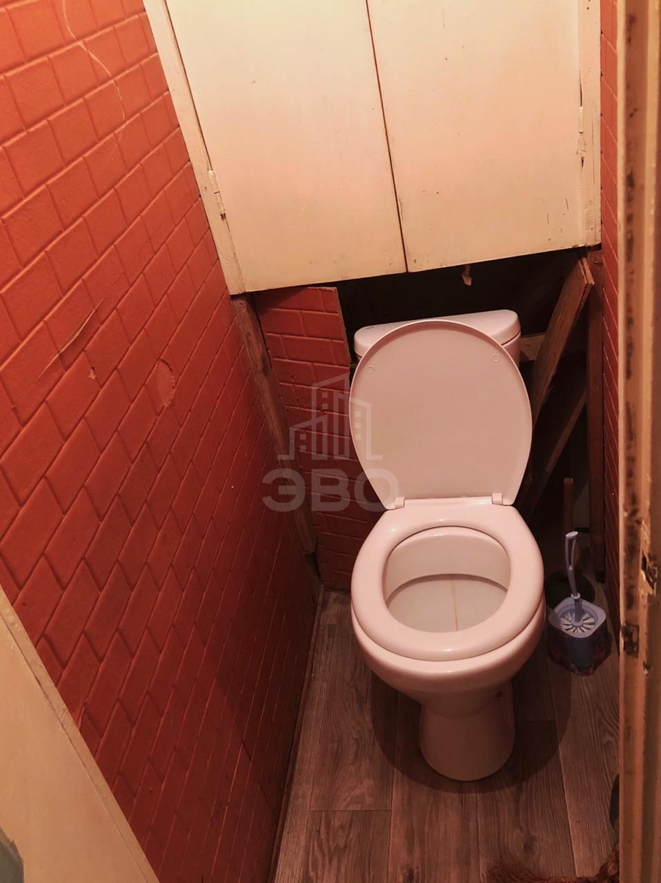 трехкомнатная квартира в Санкт-Петербурге по адресу: Пионерстроя ул., 15, к 3