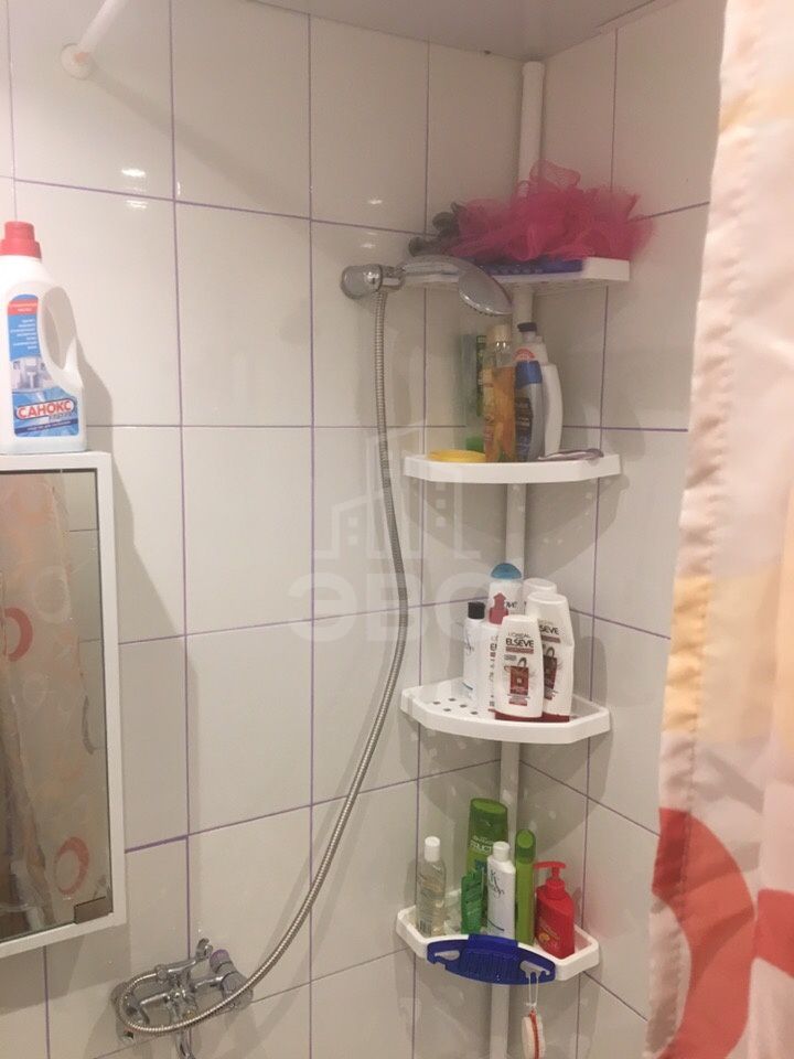 комната в Санкт-Петербурге по адресу: Партизана Германа ул., 24