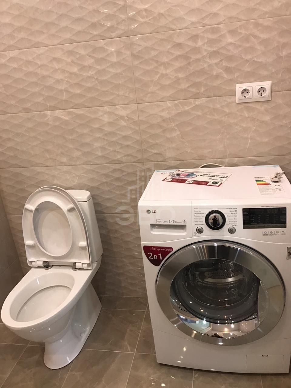 трехкомнатная квартира в Санкт-Петербурге по адресу: Фермское ш., 12, к И