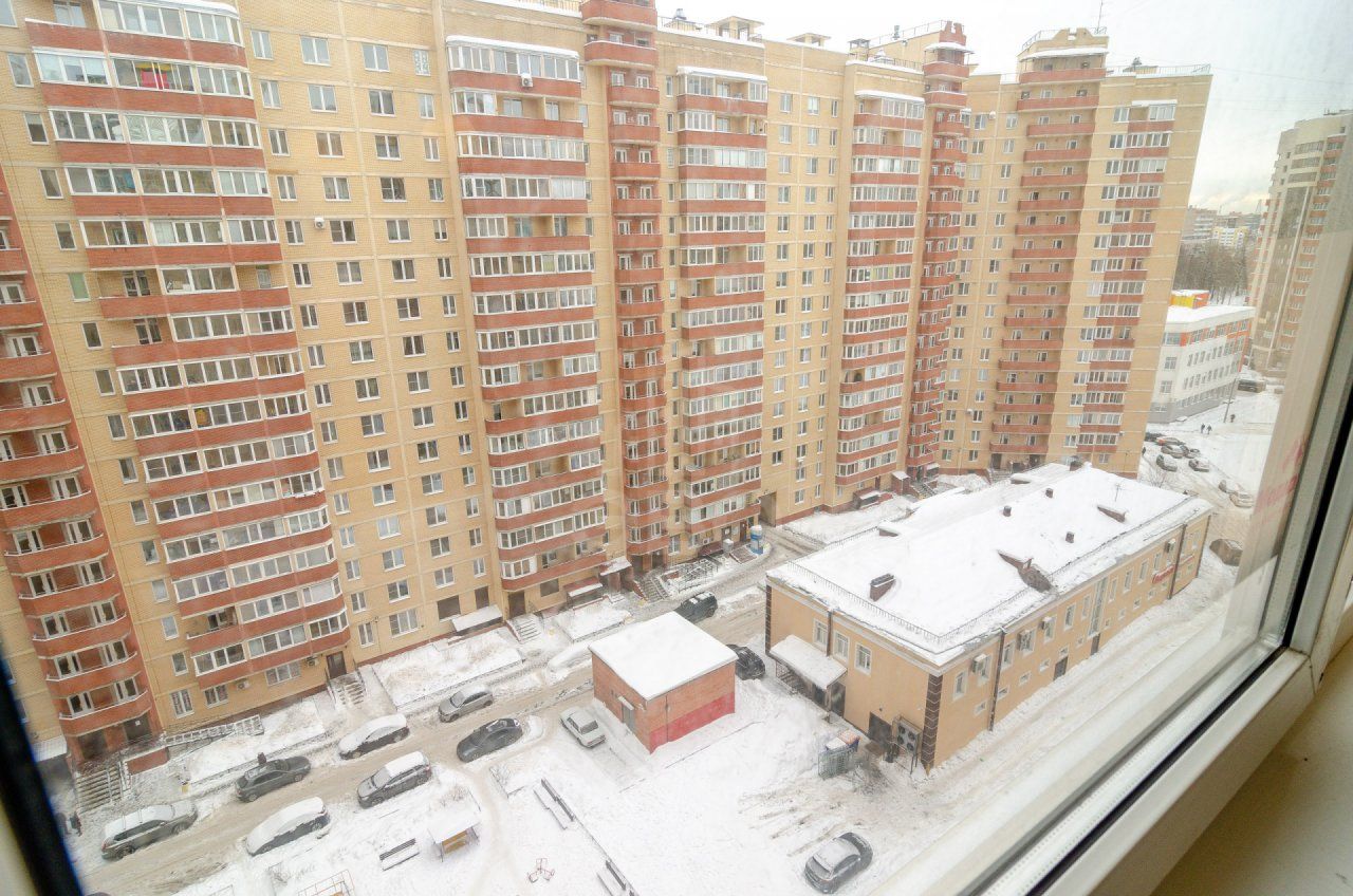 однокомнатная квартира в Санкт-Петербурге по адресу: Кондратьевский проспект, 70, к 1