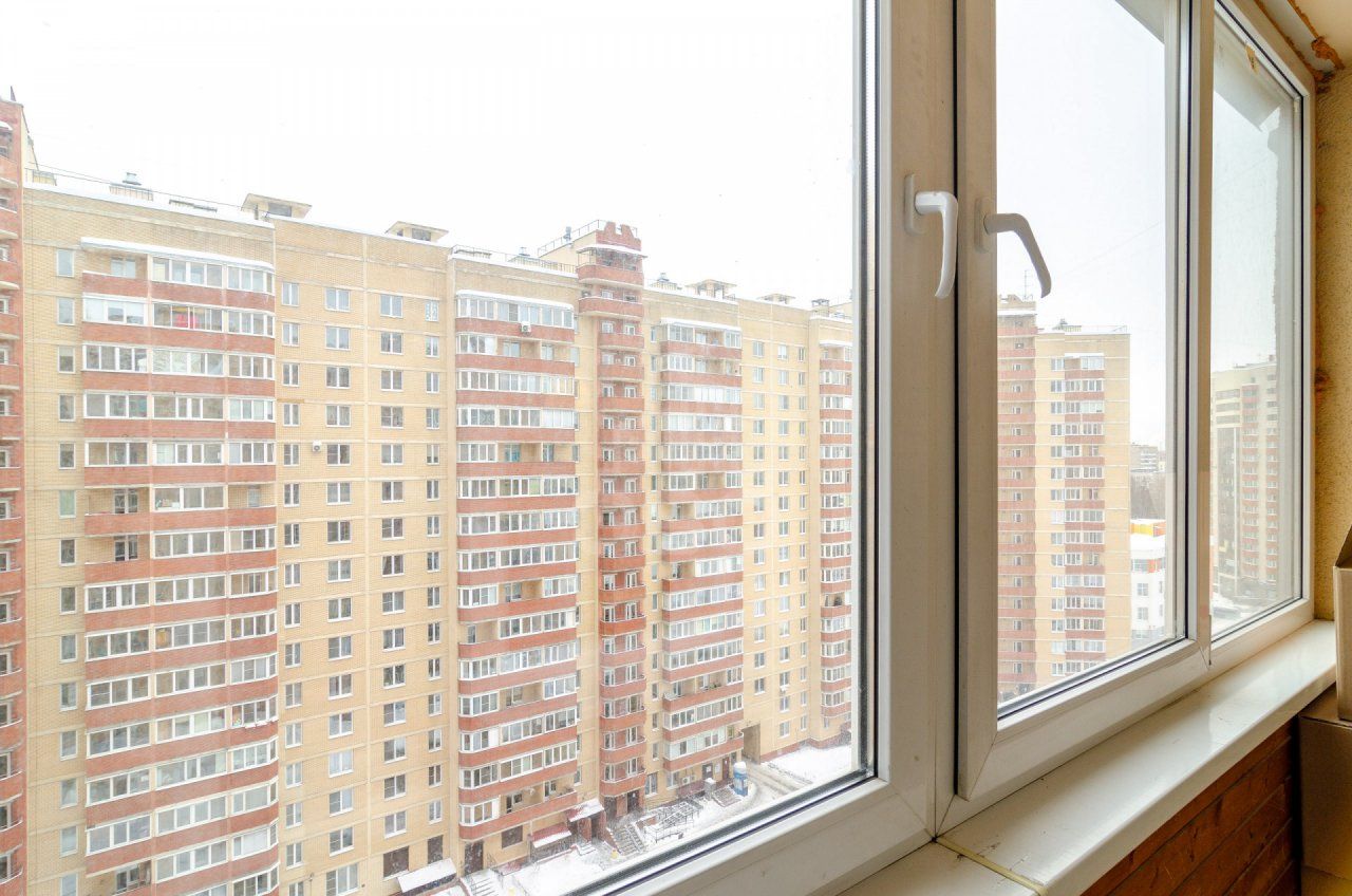 однокомнатная квартира в Санкт-Петербурге по адресу: Кондратьевский проспект, 70, к 1