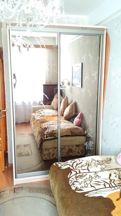 комната в Санкт-Петербурге по адресу: Юрия Гагарина проспект, 46