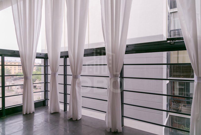 трехкомнатная квартира в Санкт-Петербурге по адресу: ул.Барочная, д.12