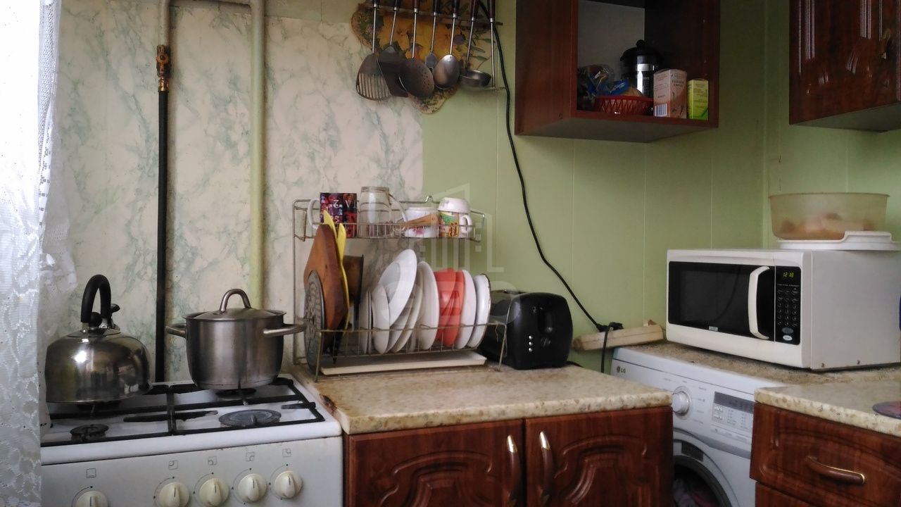 комната в Санкт-Петербурге по адресу: Композиторов ул., 33, к 5