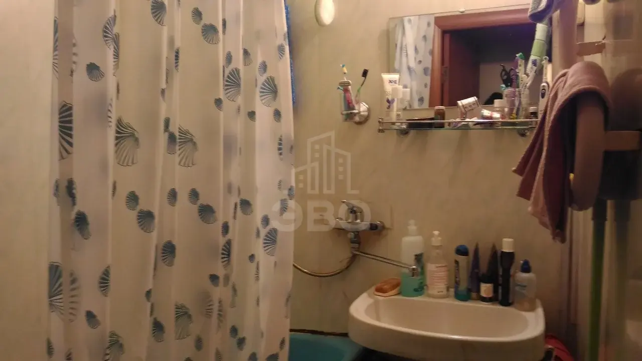 комната в Санкт-Петербурге по адресу: Композиторов ул., 33, к 5