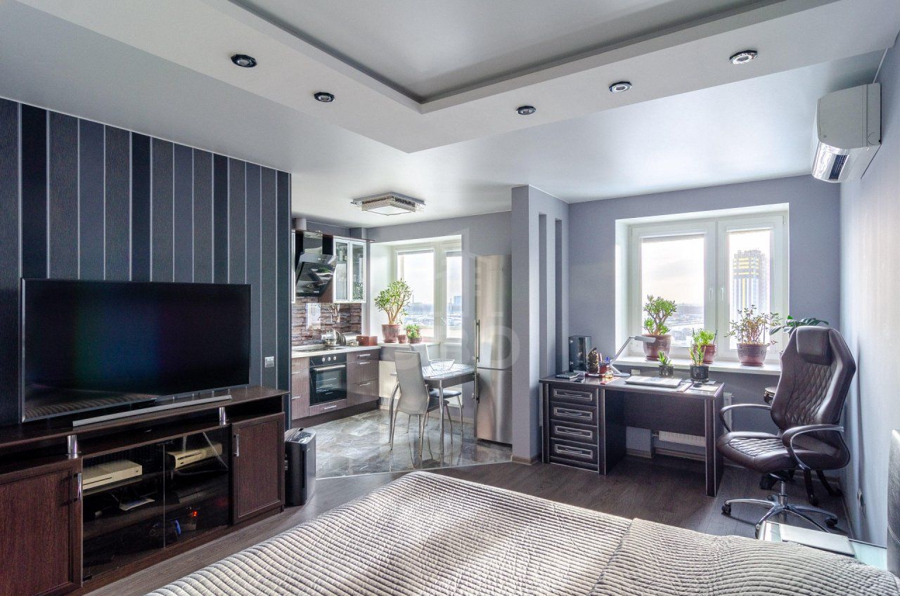 однокомнатная квартира в Санкт-Петербурге по адресу: Славы проспект, 51