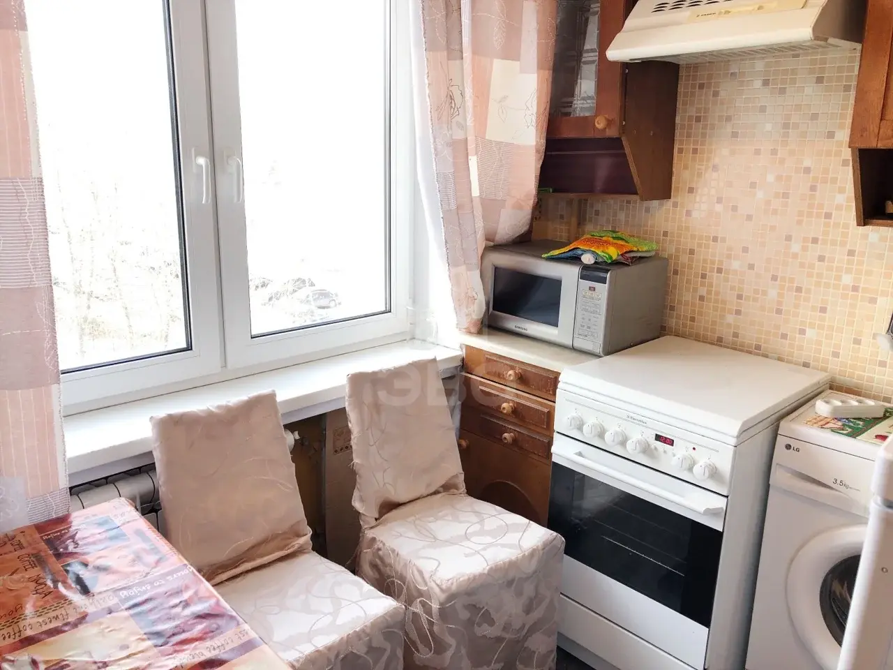 однокомнатная квартира в Санкт-Петербурге по адресу: Витебский проспект, 79, к 1