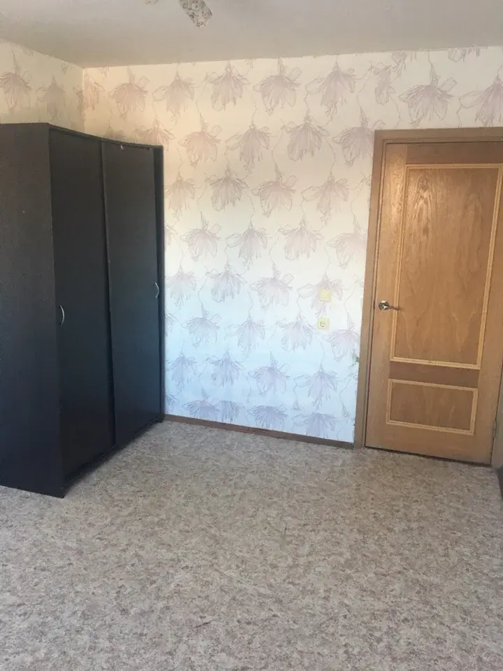 трехкомнатная квартира в Санкт-Петербурге по адресу: Чудновского ул., 6, к 4