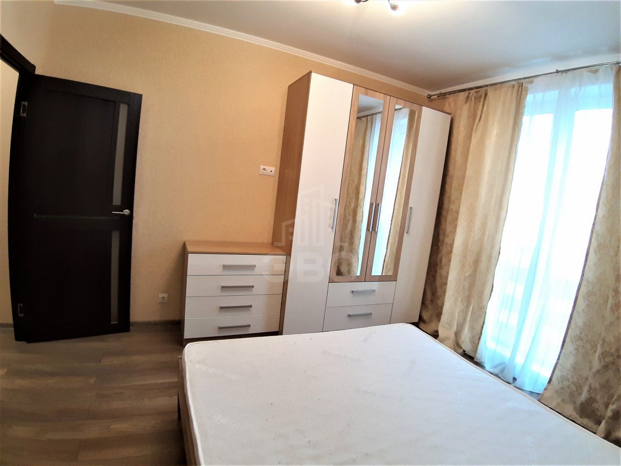 двухкомнатная квартира в Санкт-Петербурге по адресу: Кременчугская ул., 13, к 1