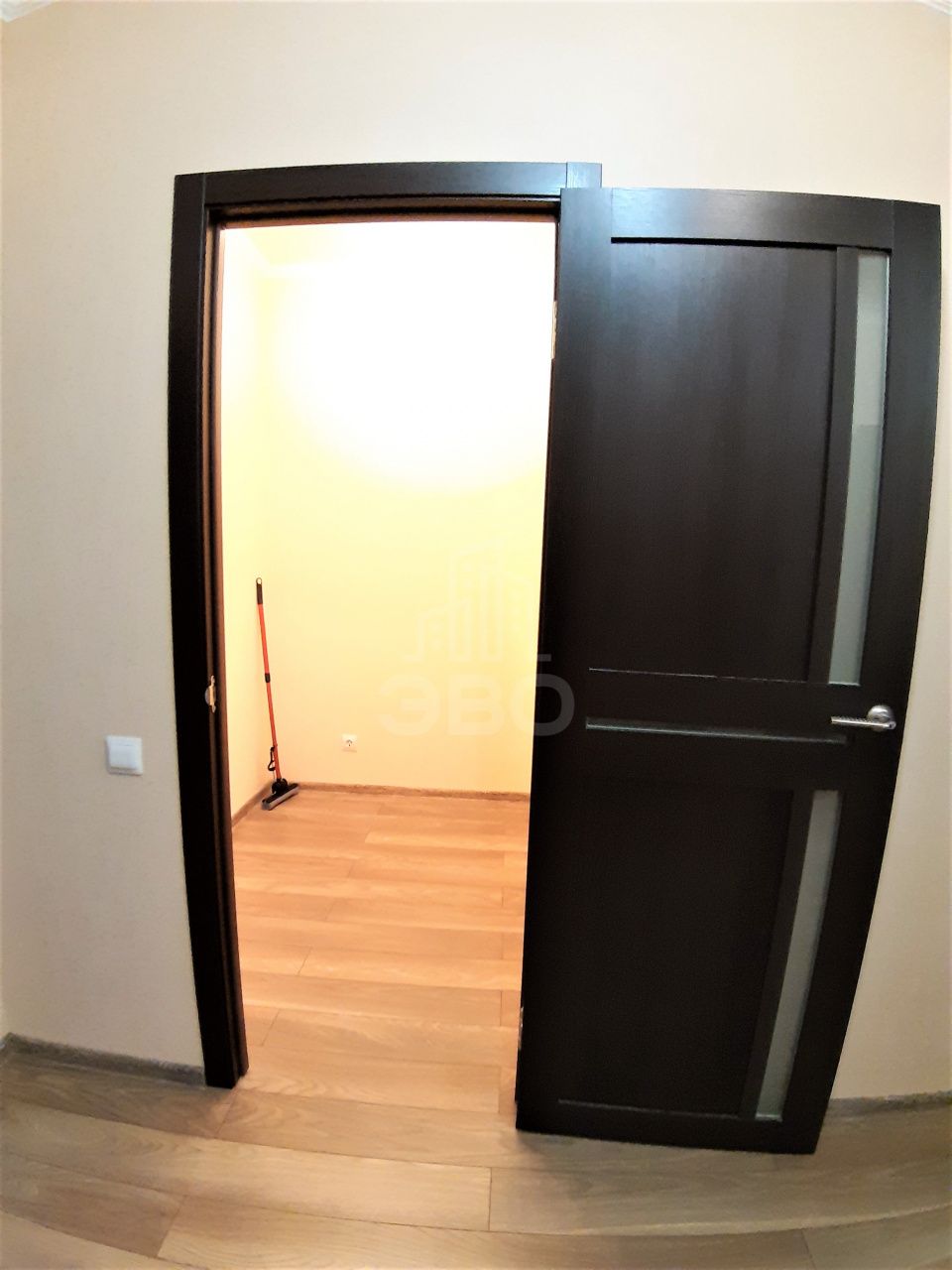 двухкомнатная квартира в Санкт-Петербурге по адресу: Кременчугская ул., 13, к 1