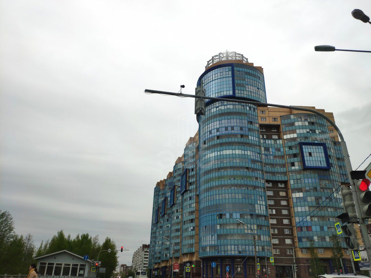 двухкомнатная квартира в Санкт-Петербурге по адресу: Планерная ул., 63, к 1