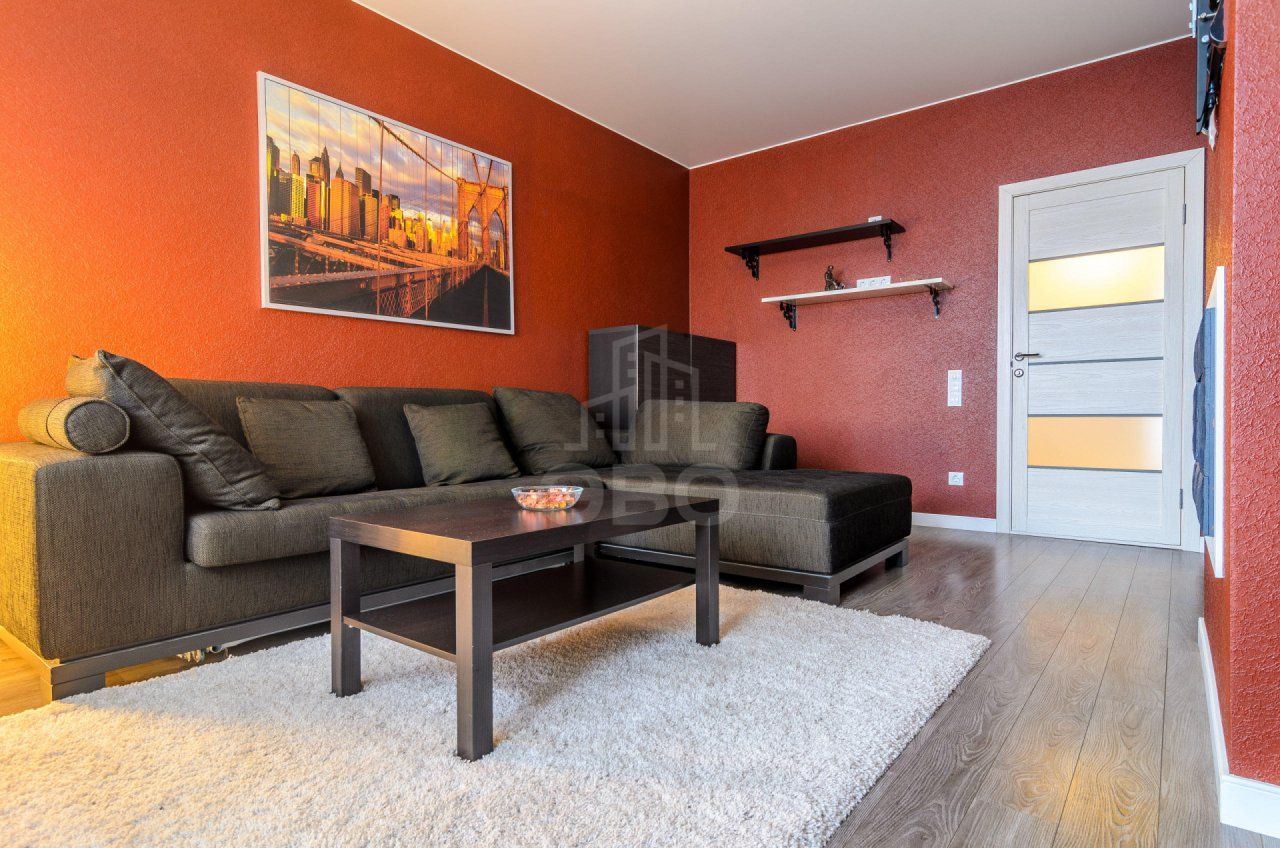 двухкомнатная квартира в Санкт-Петербурге по адресу: Планерная ул., 63, к 1