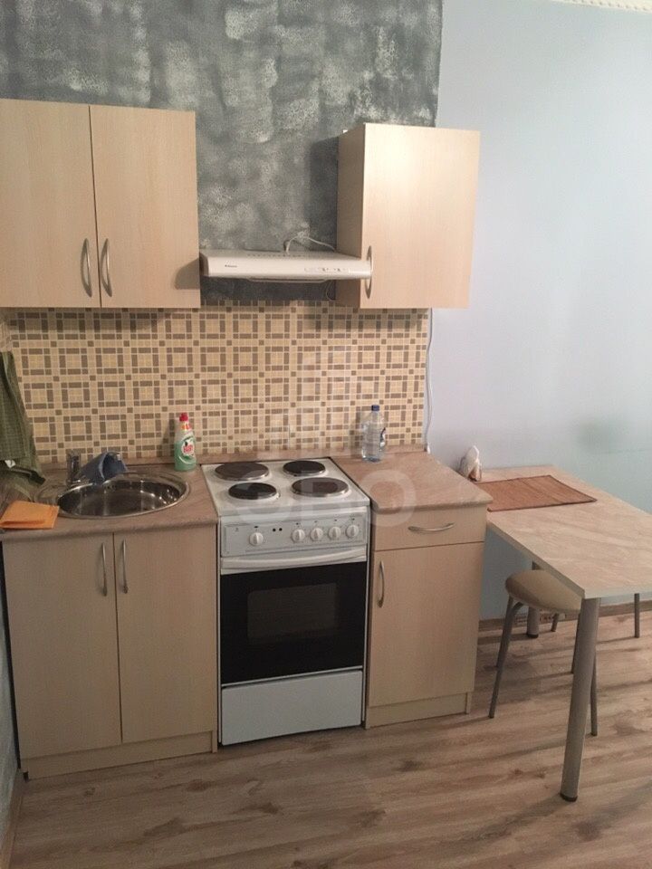 однокомнатная квартира в Санкт-Петербурге по адресу: Ленинский проспект, 82, к 1