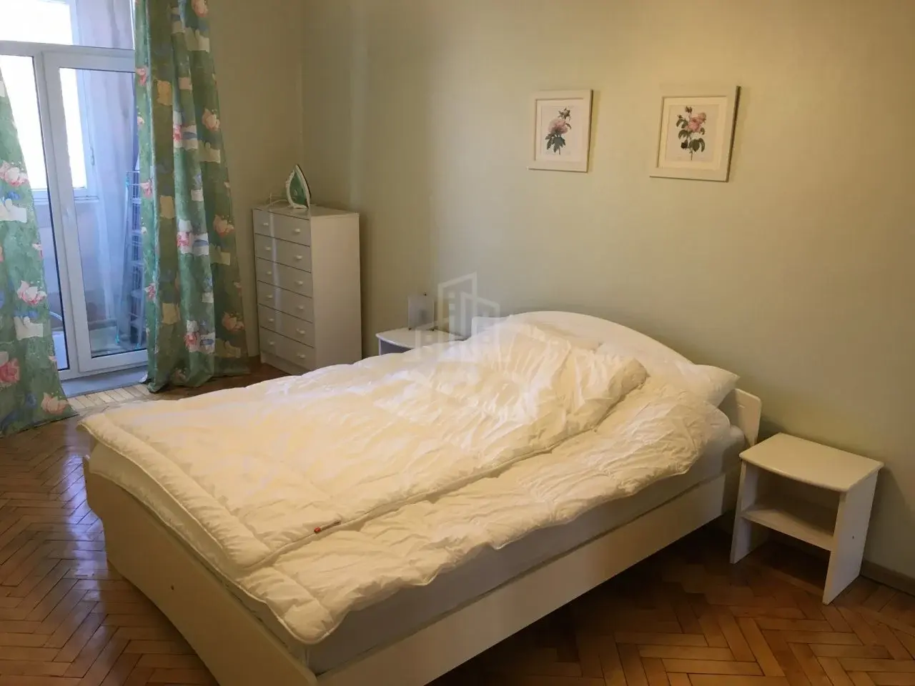 трехкомнатная квартира в Санкт-Петербурге по адресу: Яковлевский пер., 6