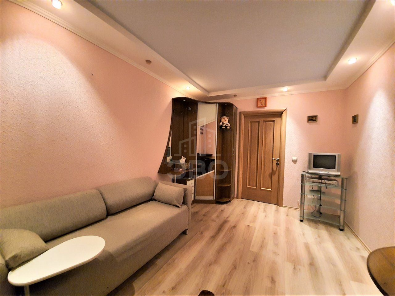 двухкомнатная квартира в Санкт-Петербурге по адресу: Сиреневый б-р., 10