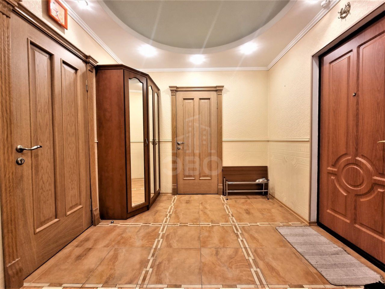 двухкомнатная квартира в Санкт-Петербурге по адресу: Сиреневый б-р., 10