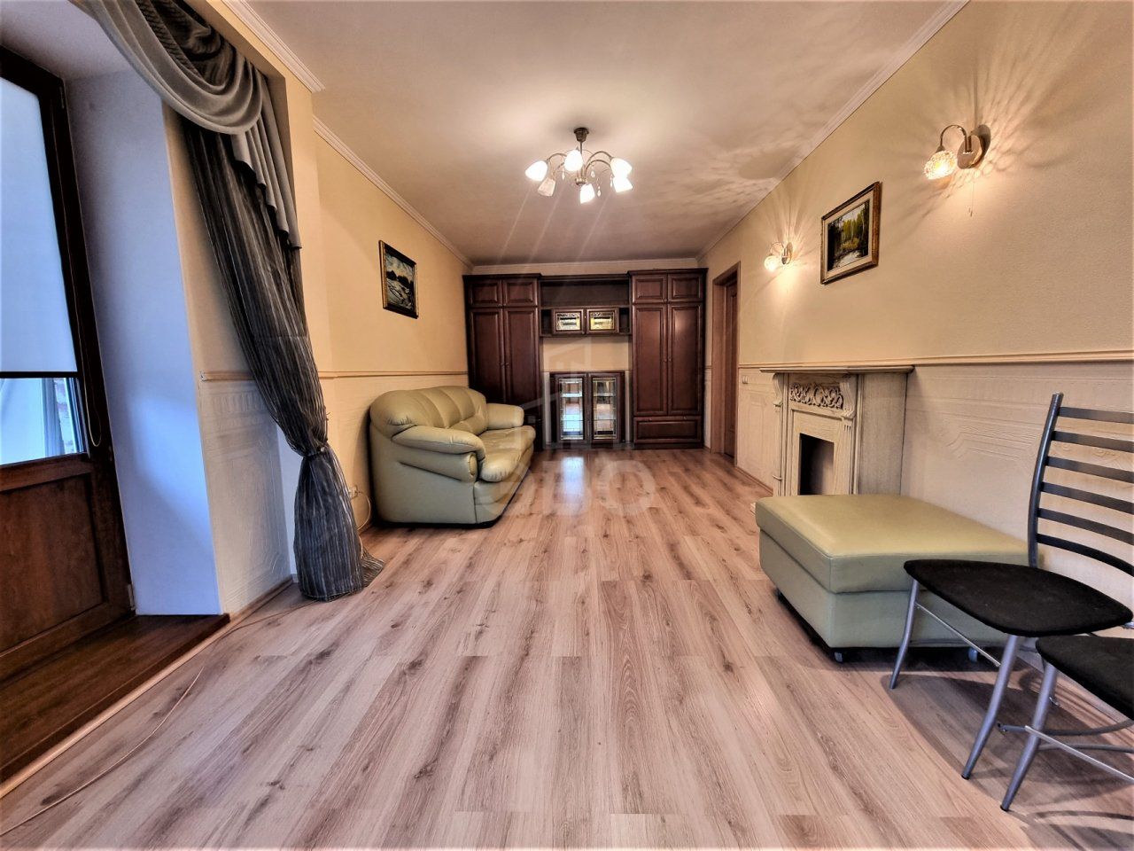 двухкомнатная квартира в Санкт-Петербурге по адресу: Сиреневый б-р., 10