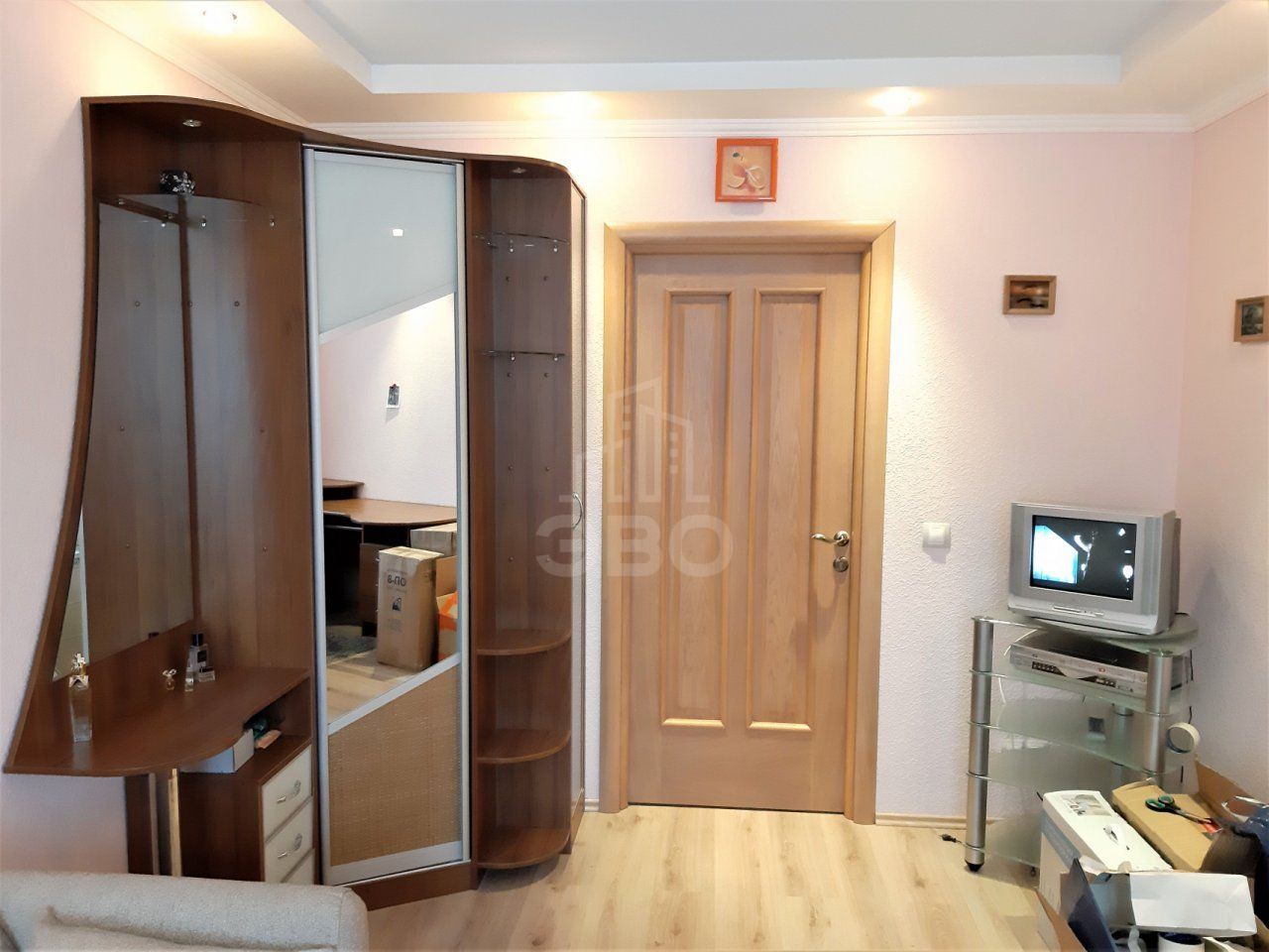 двухкомнатная квартира в Санкт-Петербурге по адресу: Сиреневый б-р., 10