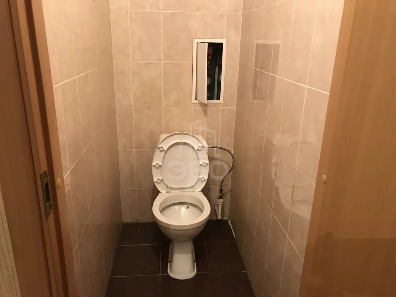 трехкомнатная квартира в Санкт-Петербурге по адресу: Колпинское ш., 38, к 1