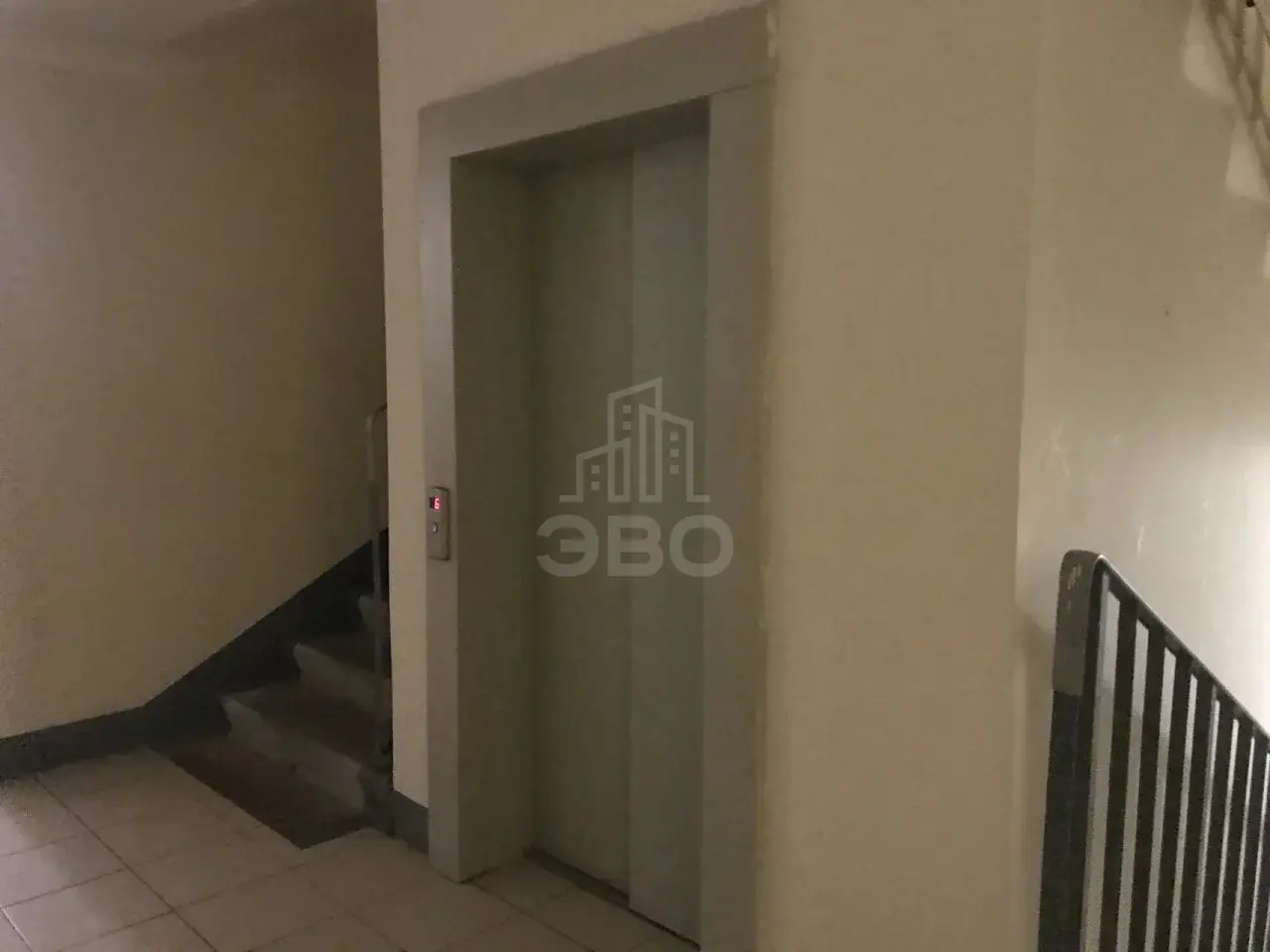 трехкомнатная квартира в Санкт-Петербурге по адресу: Колпинское ш., 38, к 1