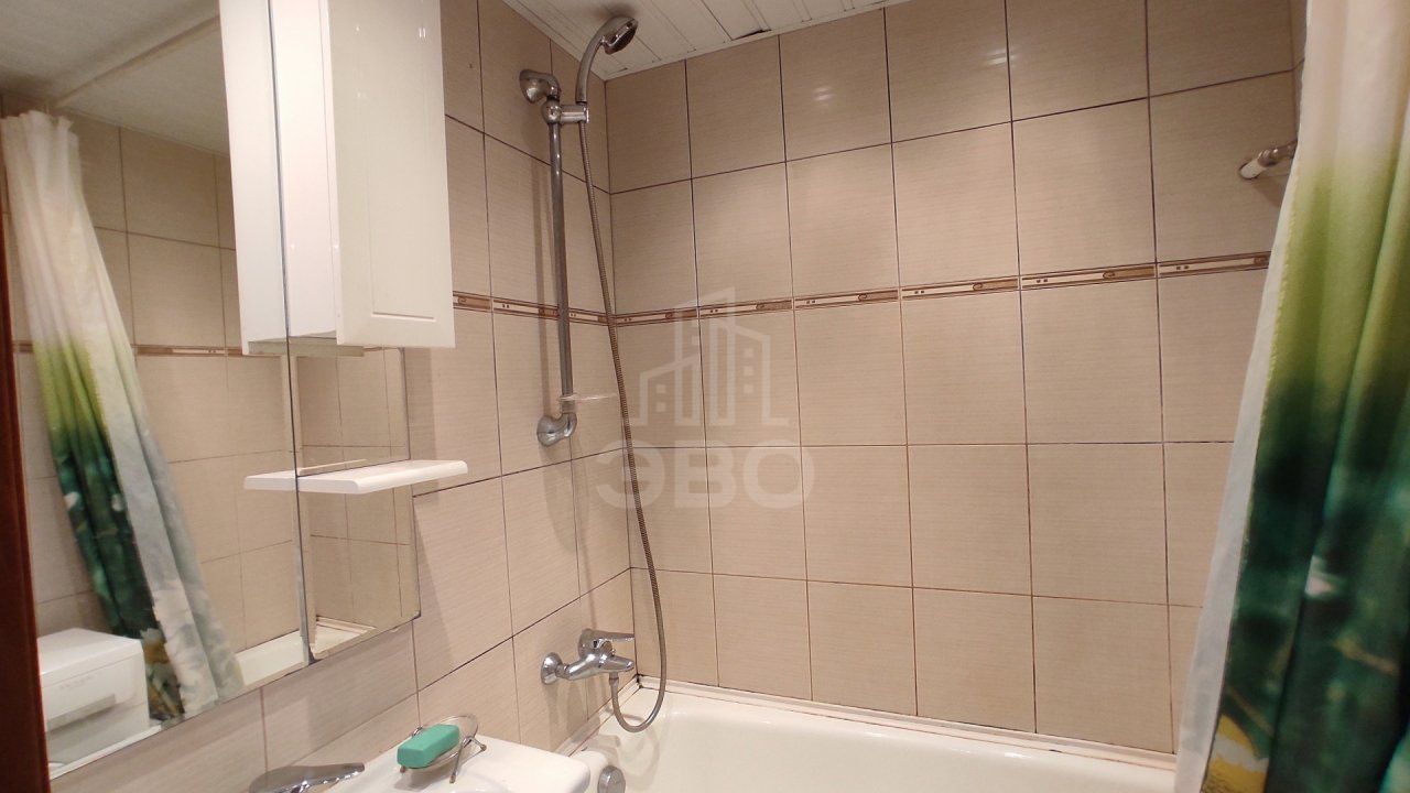 двухкомнатная квартира в Санкт-Петербурге по адресу: Передовиков ул., 37