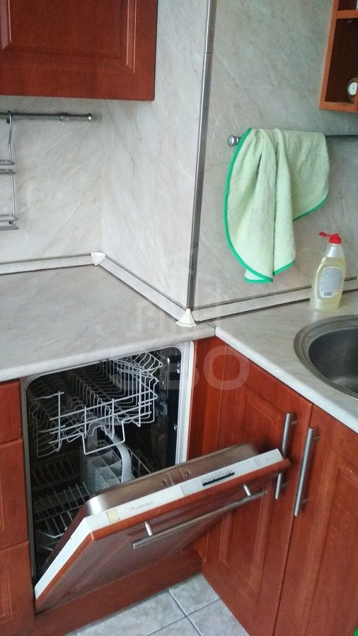 двухкомнатная квартира в Санкт-Петербурге по адресу: Передовиков ул., 37