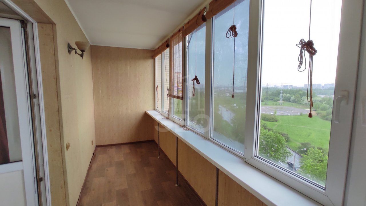 двухкомнатная квартира в Санкт-Петербурге по адресу: Передовиков ул., 37