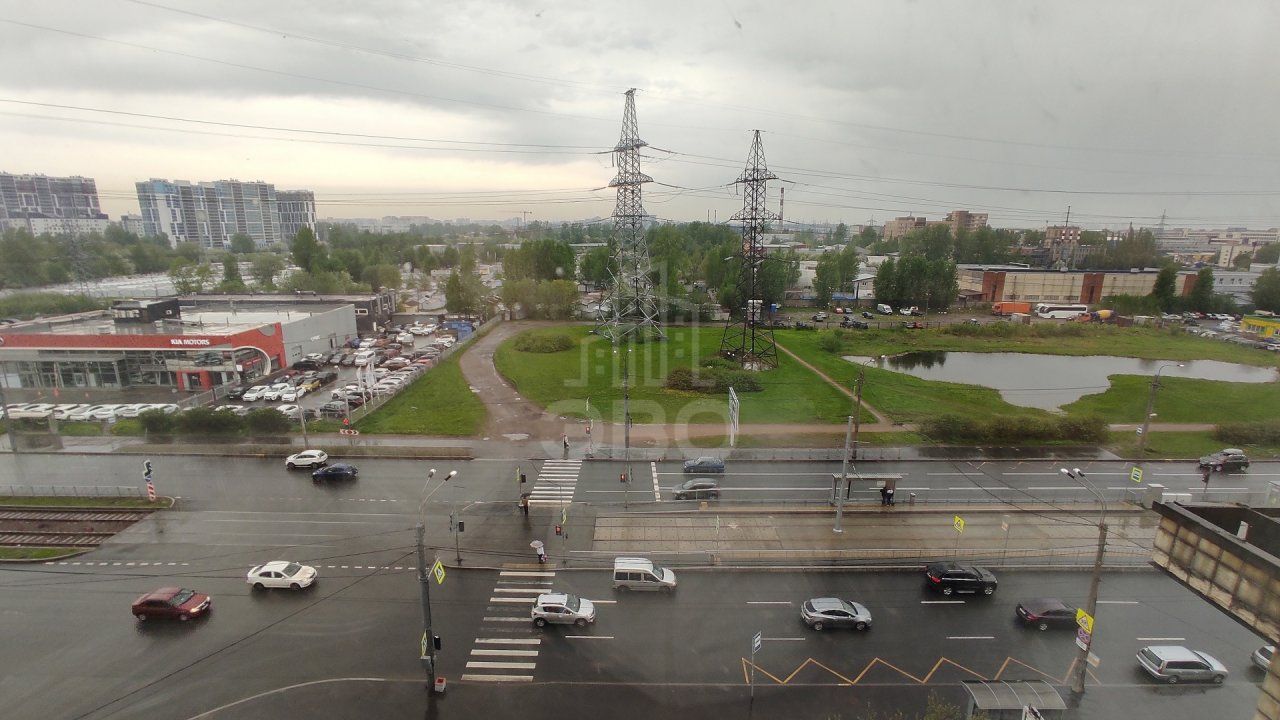 двухкомнатная квартира в Санкт-Петербурге по адресу: Передовиков ул., 37