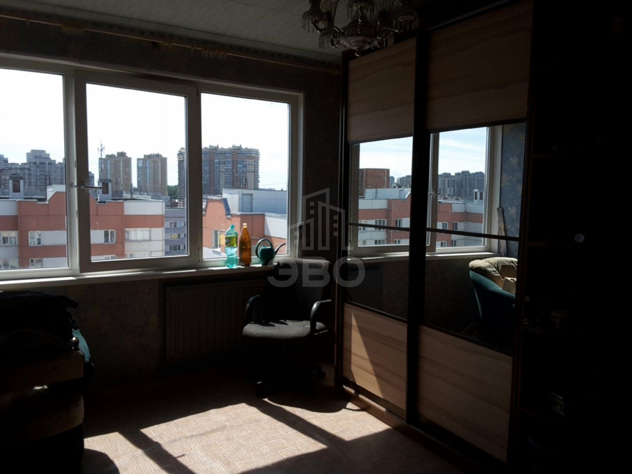 трехкомнатная квартира в Санкт-Петербурге по адресу: Композиторов ул., 33, к 3