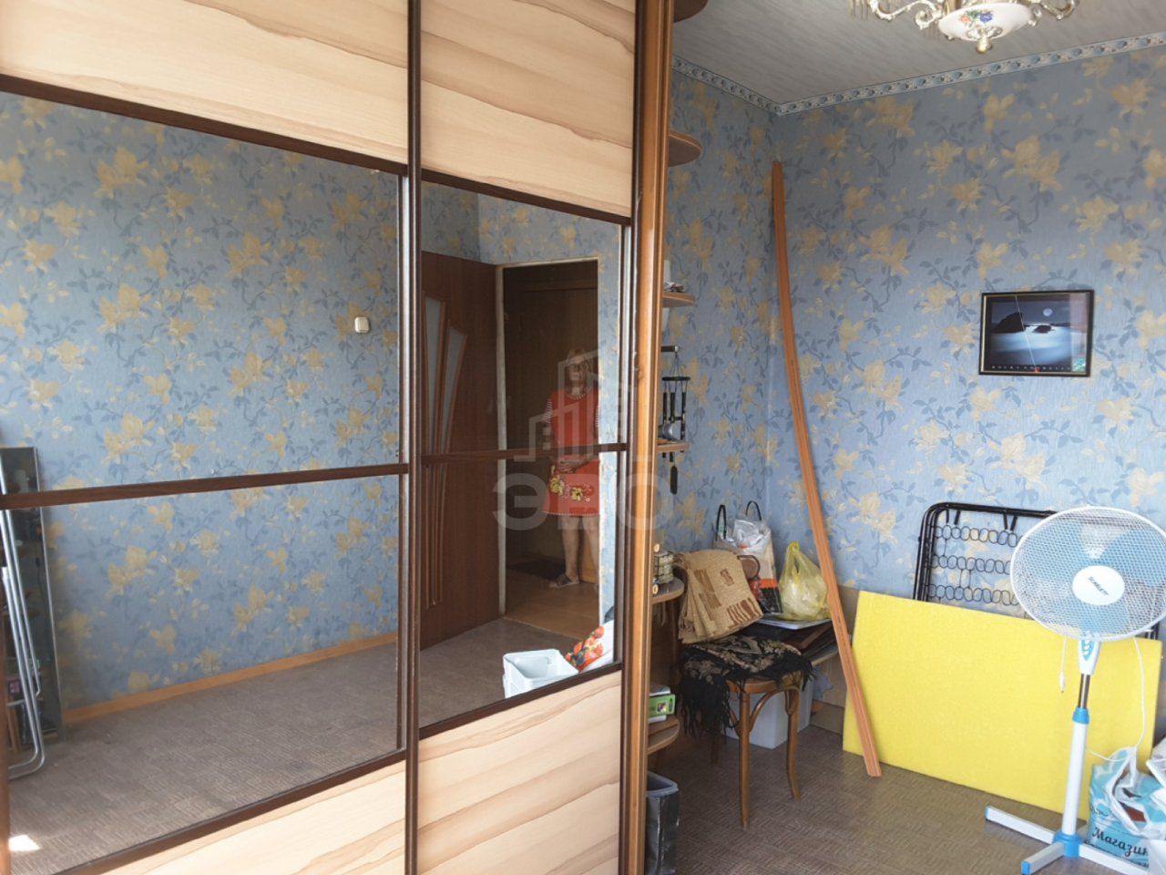 трехкомнатная квартира в Санкт-Петербурге по адресу: Композиторов ул., 33, к 3